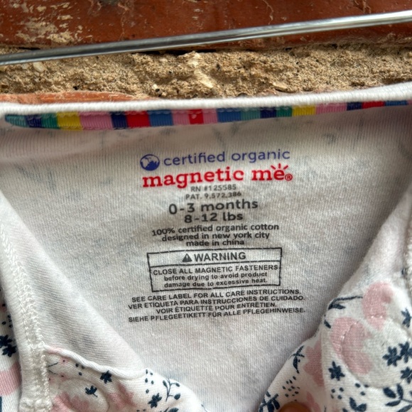 Magnetic Me Footie, pink floral, 0-3 months, organic cotton - Picture 2 of 6